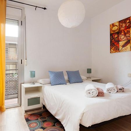 Barnapartments Monumental Барселона Екстериор снимка
