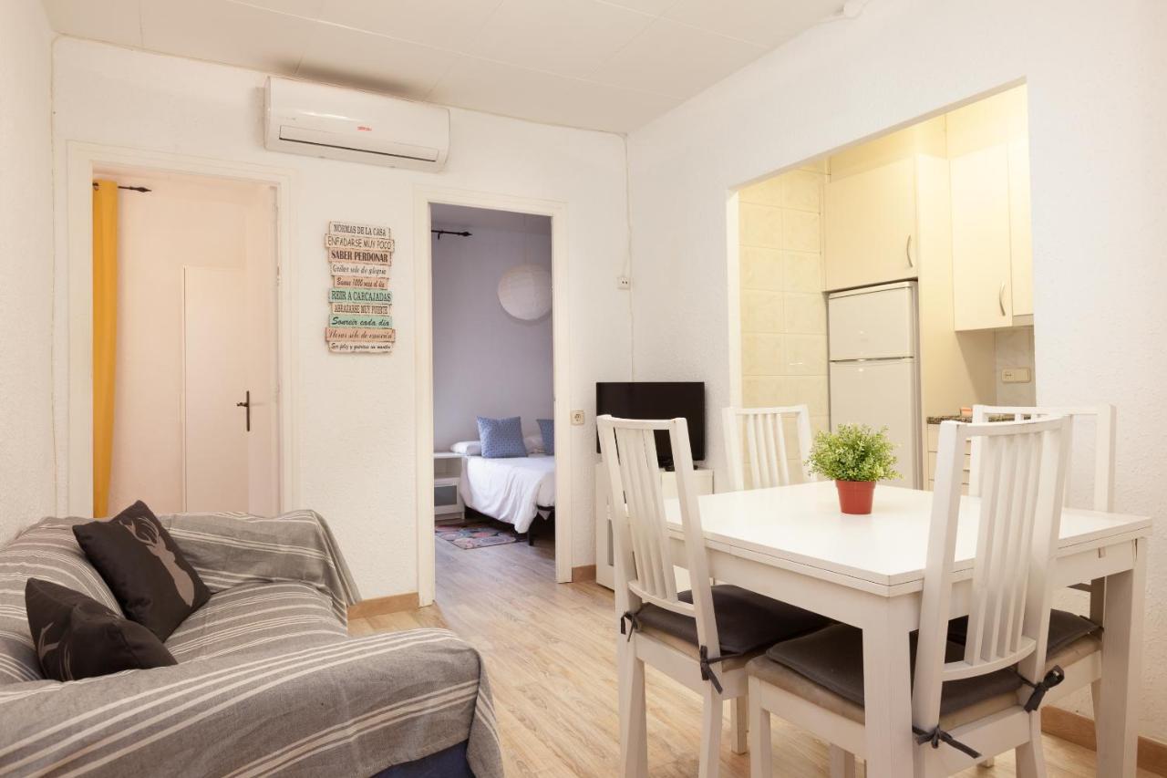 Barnapartments Monumental Барселона Екстериор снимка